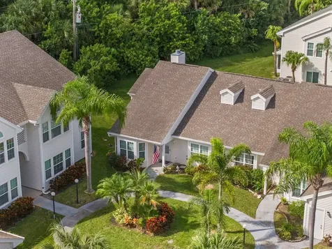 1915 Westminster Circle Vero Beach FL 32966