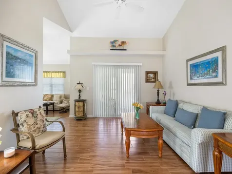 1915 Westminster Circle Vero Beach FL 32966