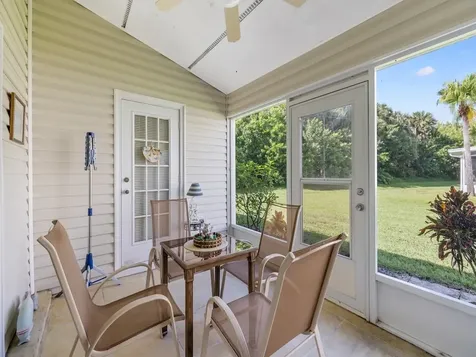 1915 Westminster Circle Vero Beach FL 32966