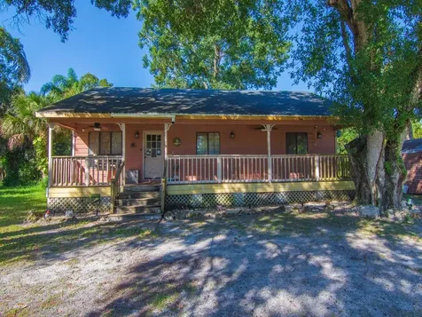 2315 28th Avenue SW Vero Beach FL 32968