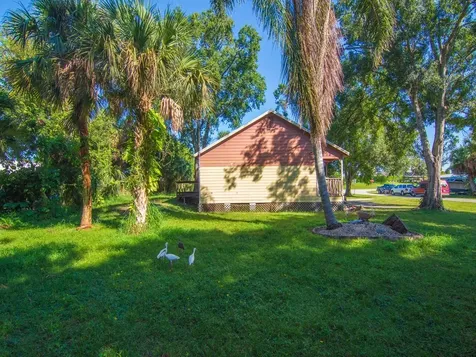 2315 28th Avenue SW Vero Beach FL 32968