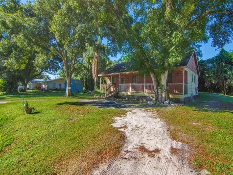 2315 28th Avenue SW Vero Beach FL 32968