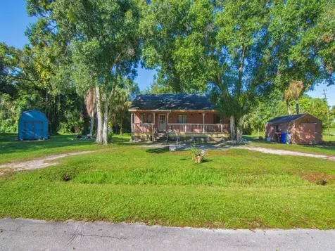 2315 28th Avenue SW Vero Beach FL 32968