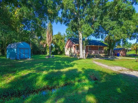 2315 28th Avenue SW Vero Beach FL 32968