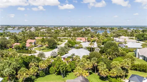 2160 Sanford Court Vero Beach FL 32963