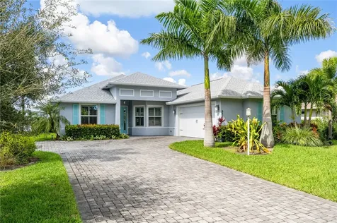 933 Yearling Trail Sebastian FL 32958