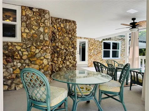 805 27th Avenue Vero Beach FL 32960