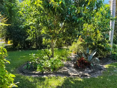 805 27th Avenue Vero Beach FL 32960