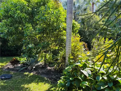 805 27th Avenue Vero Beach FL 32960