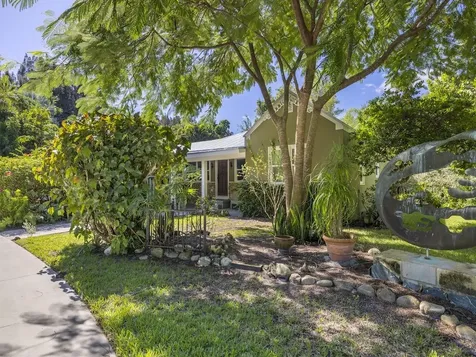 805 27th Avenue Vero Beach FL 32960