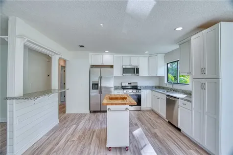 2365 11th Court SW Vero Beach FL 32962