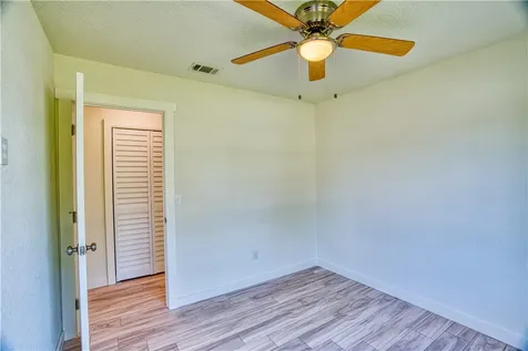 2365 11th Court SW Vero Beach FL 32962