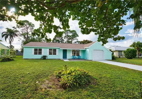 2365 11th Court SW Vero Beach FL 32962