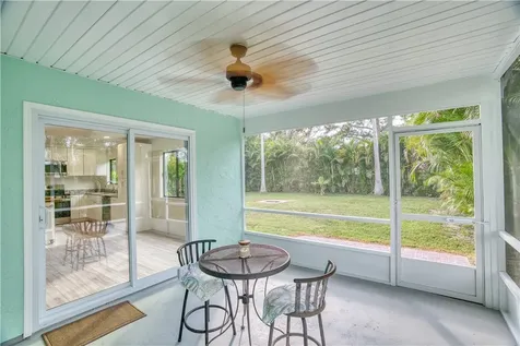 2365 11th Court SW Vero Beach FL 32962