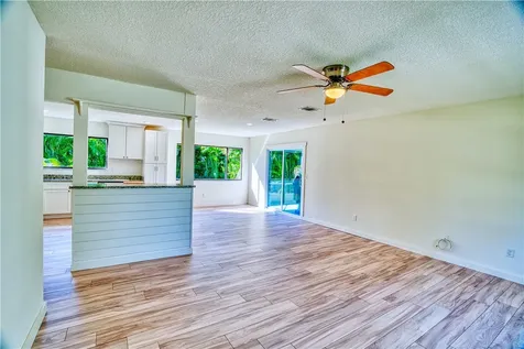 2365 11th Court SW Vero Beach FL 32962