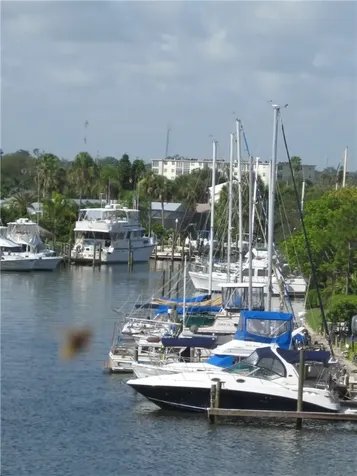425 Holly Road Vero Beach FL 32963