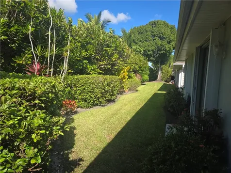 1845 Hawthorne Drive Vero Beach FL 32962