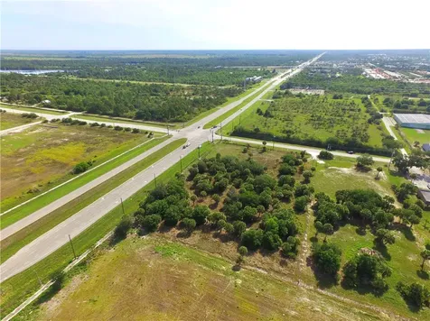 1990 98th Avenue Vero Beach FL 32966