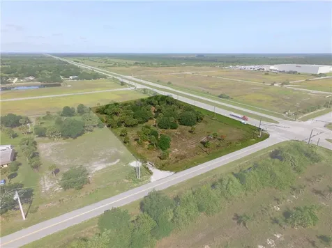1990 98th Avenue Vero Beach FL 32966