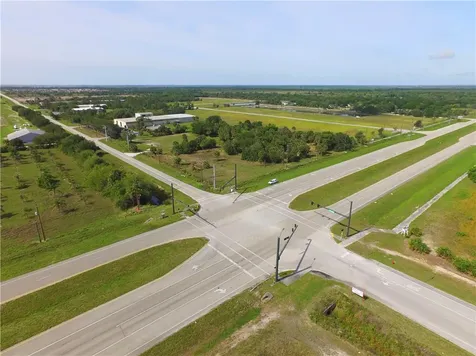 1990 98th Avenue Vero Beach FL 32966