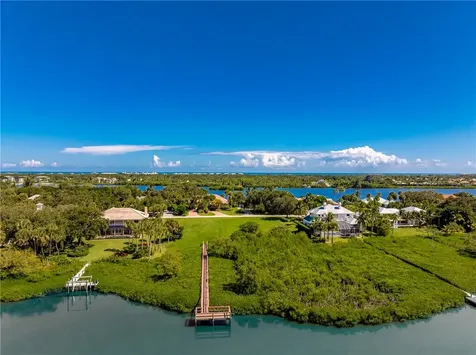 8615 Seacrest Drive Vero Beach FL 32963
