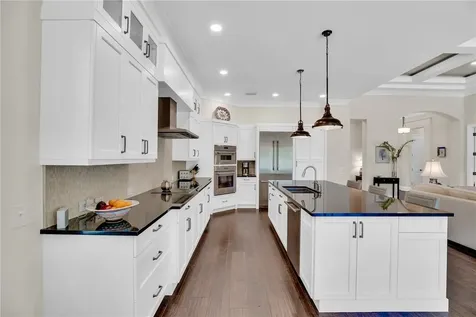 1700 Lake Club Court Vero Beach FL 32963