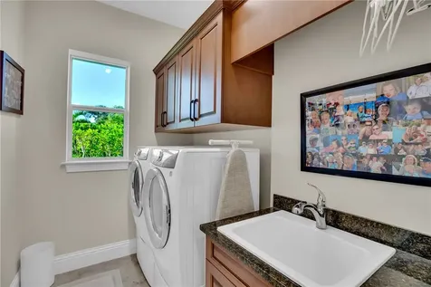 1700 Lake Club Court Vero Beach FL 32963