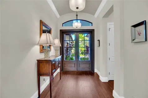 1700 Lake Club Court Vero Beach FL 32963
