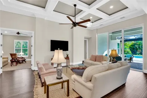 1700 Lake Club Court Vero Beach FL 32963