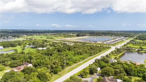 5992 8th Street Vero Beach FL 32968