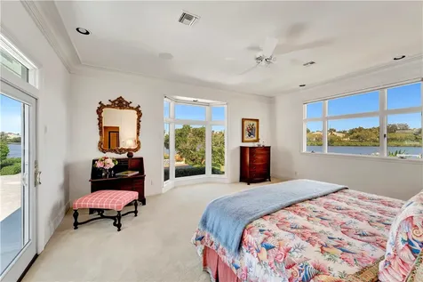 629 Lake Drive Vero Beach FL 32963