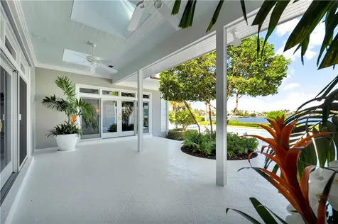 629 Lake Drive Vero Beach FL 32963