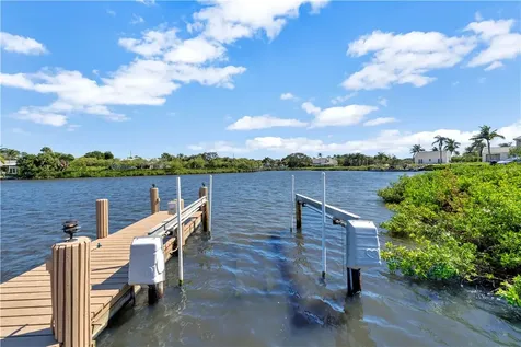 629 Lake Drive Vero Beach FL 32963