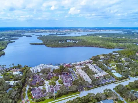 Vero Beach FL 32963
