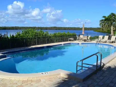 Vero Beach FL 32963