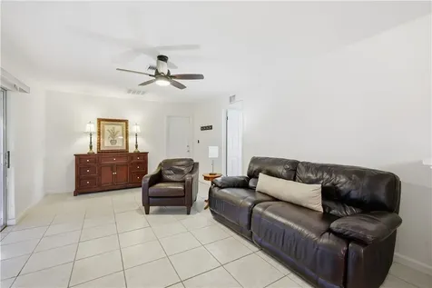 515 19th Lane Vero Beach FL 32960