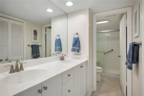 300 Harbour Drive Vero Beach FL 32963