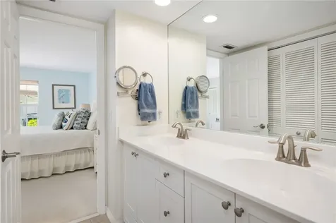 300 Harbour Drive Vero Beach FL 32963