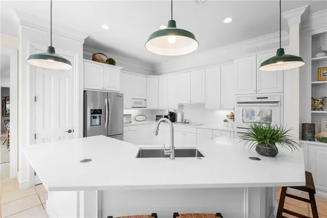 704 Grove Place Vero Beach FL 32963