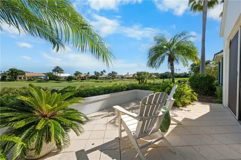 704 Grove Place Vero Beach FL 32963