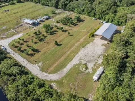 13820 99th Street Fellsmere FL 32948