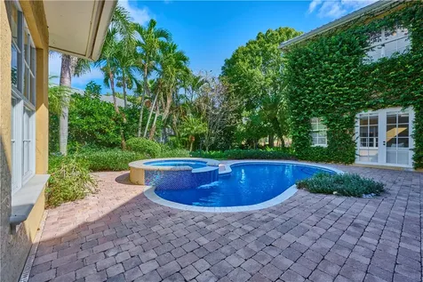 601 Bridgewater Lane SW Vero Beach FL 32962