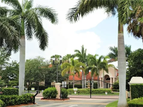 1650 N 42nd Circle Vero Beach FL 32967