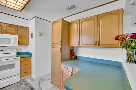 2512 S 13th Street Fort Pierce FL 34982