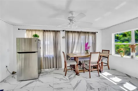 2512 S 13th Street Fort Pierce FL 34982