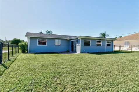 918 Bermuda Avenue Sebastian FL 32958