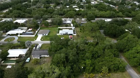 7903 Penny Lane Fort Pierce FL 34951