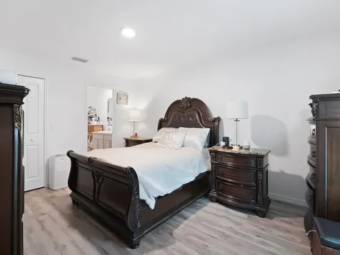 7976 105th Avenue Vero Beach FL 32967