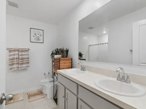 7976 105th Avenue Vero Beach FL 32967