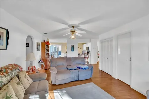 1565 56th Court Vero Beach FL 32966